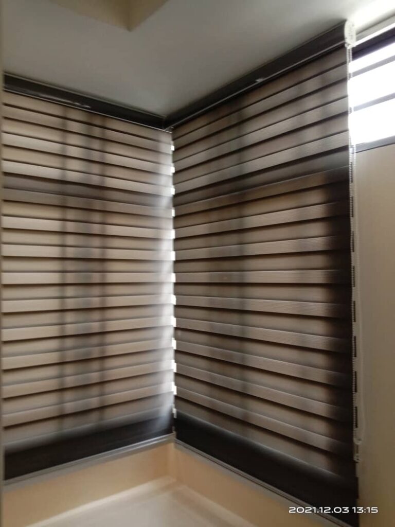 zebra blinds (Tisa 22) for bedroom