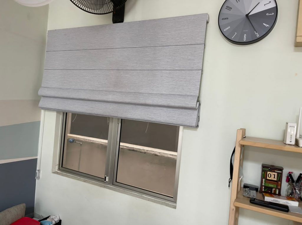 roman blind for bedroom